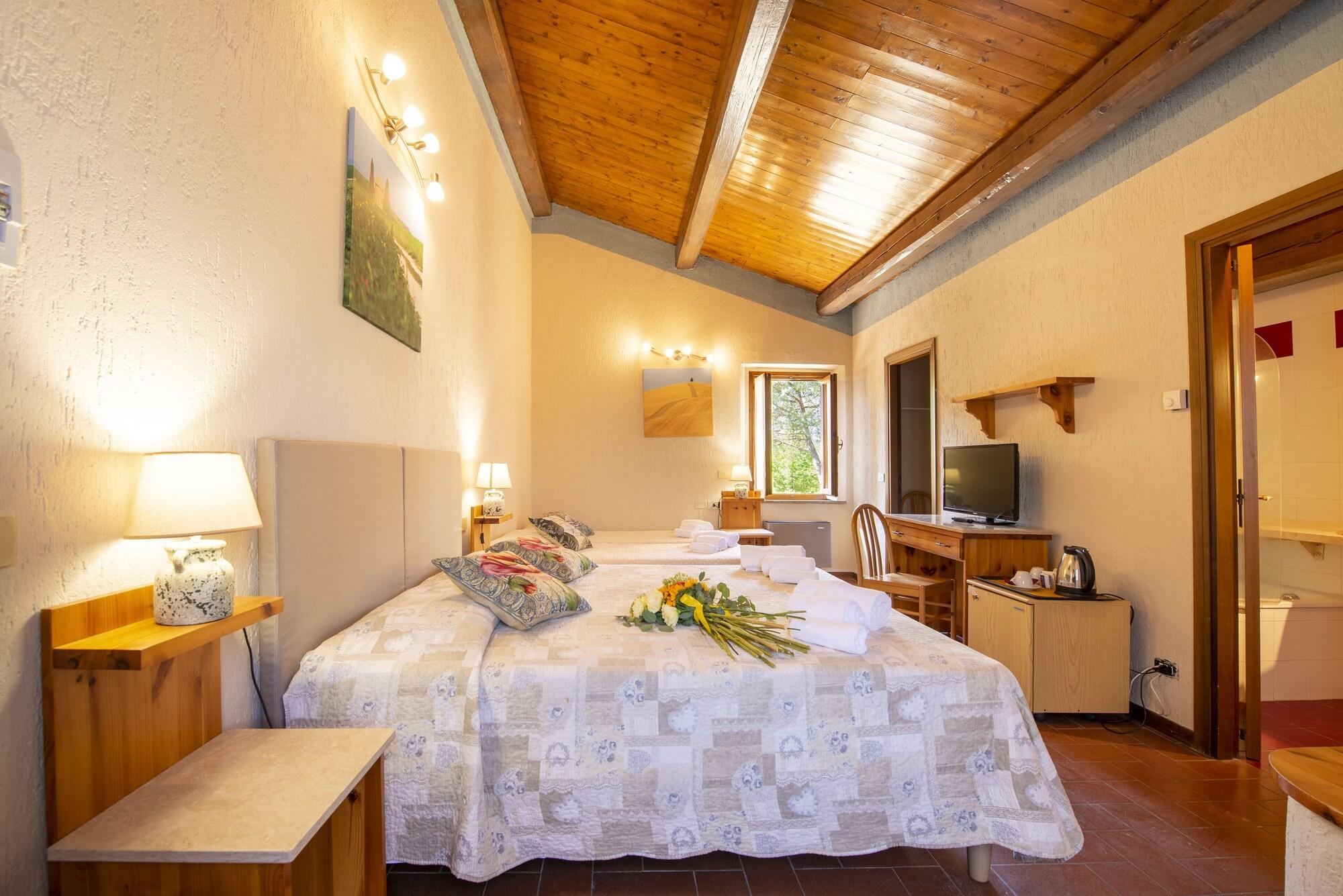 Hotel Palazzuolo San Quirico d'Orcia Bagian luar foto